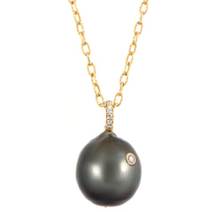 Pearl Pendant Necklace