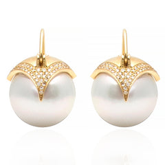 Armor Pearl Earrings